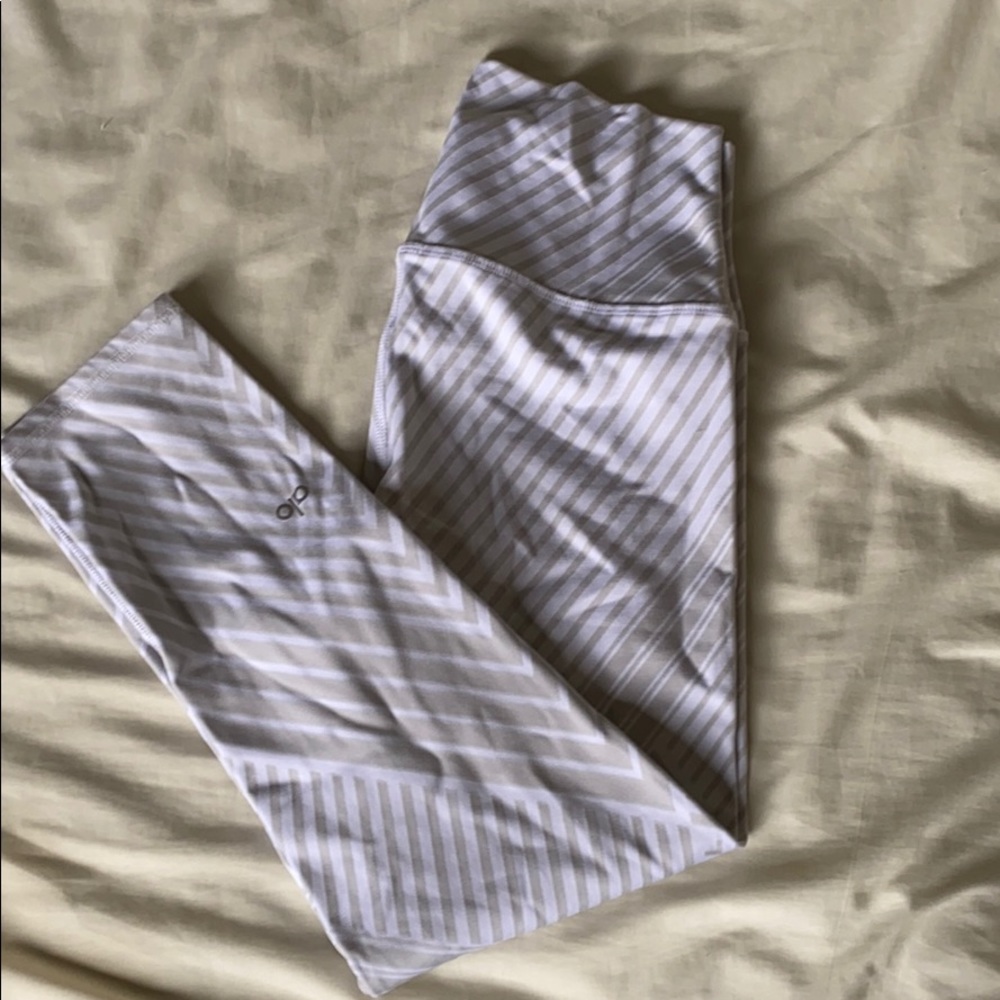 ALO Leggings